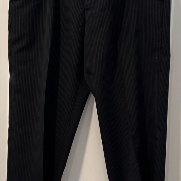 Banana Republic Men's Pinstripe Black & Grey Dress Pants - 38 x 32 - Picture 6 of 8